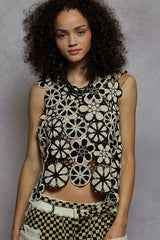 Round Neck Floral Crochet Sleeveless Cropped Top POL