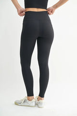 Soft Ribbed High Waisted Leggings Mono B