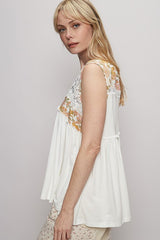 Lace Detail Frill Floral V-Neck Sleeveless Top POL