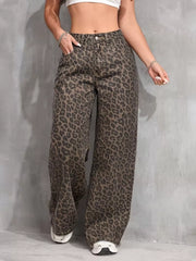 Women’s leopard print high-rise wide leg jeans with pockets in stretch cotton denim
