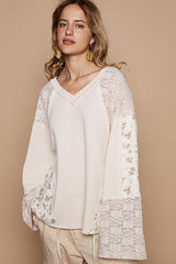 Lace Floral Round Neck Knit Top POL