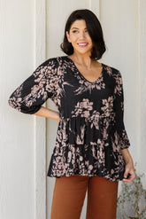 Tiered 3/4 Sleeve V-Neck Floral Top - Shopin LA SALE