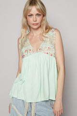 Lace Detail Frill Floral V-Neck Sleeveless Top POL Lime Cream S