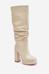 Creased Platform Round Toe Boots Step in style