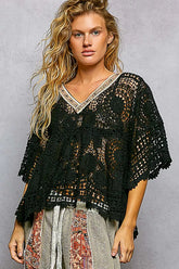 V-Neck Crochet Top with Scalloped Hem POL BLACK One Size
