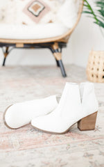 Tarim Bootie in White Not Rated
