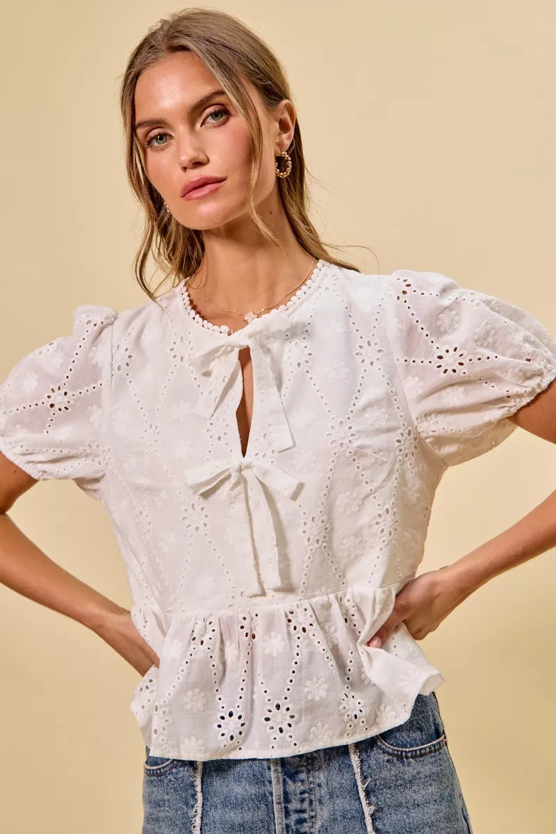 Cotton Eyelet Front Tie Short Sleeves Blouse So Me