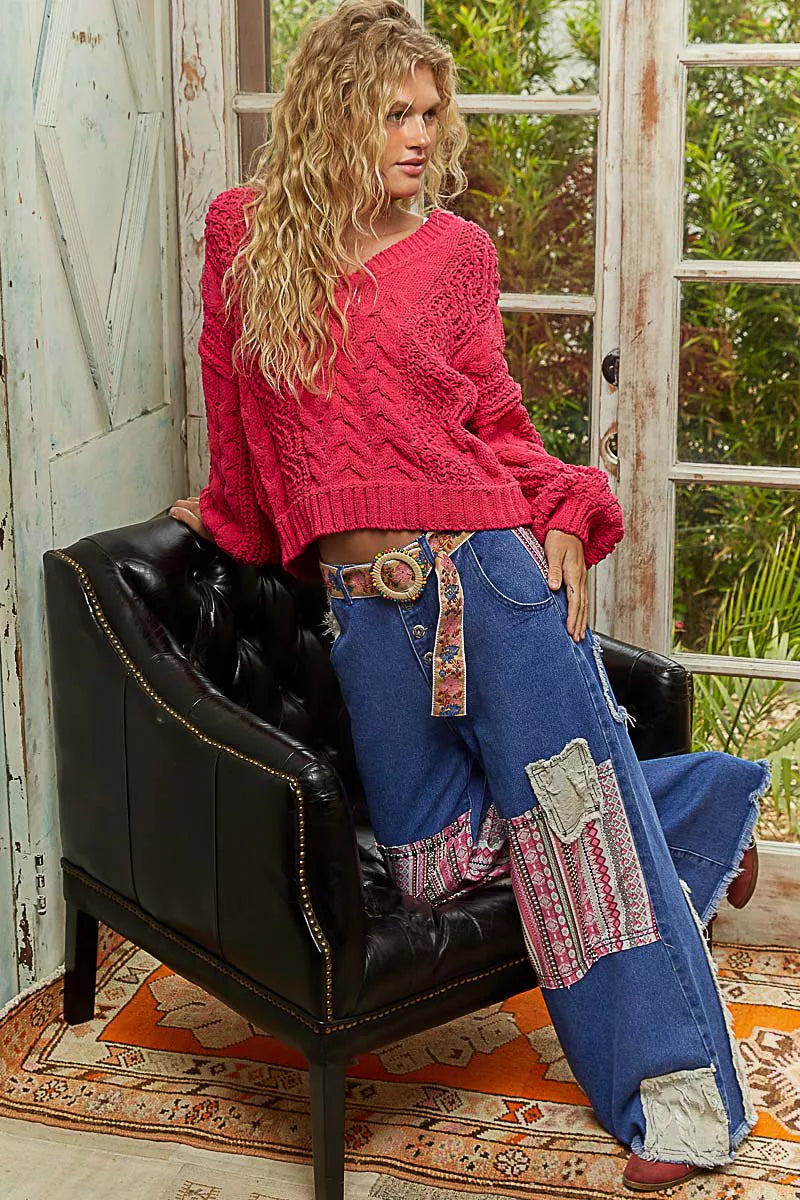 Cable-Knit Solid V-Neck Cropped Sweater POL