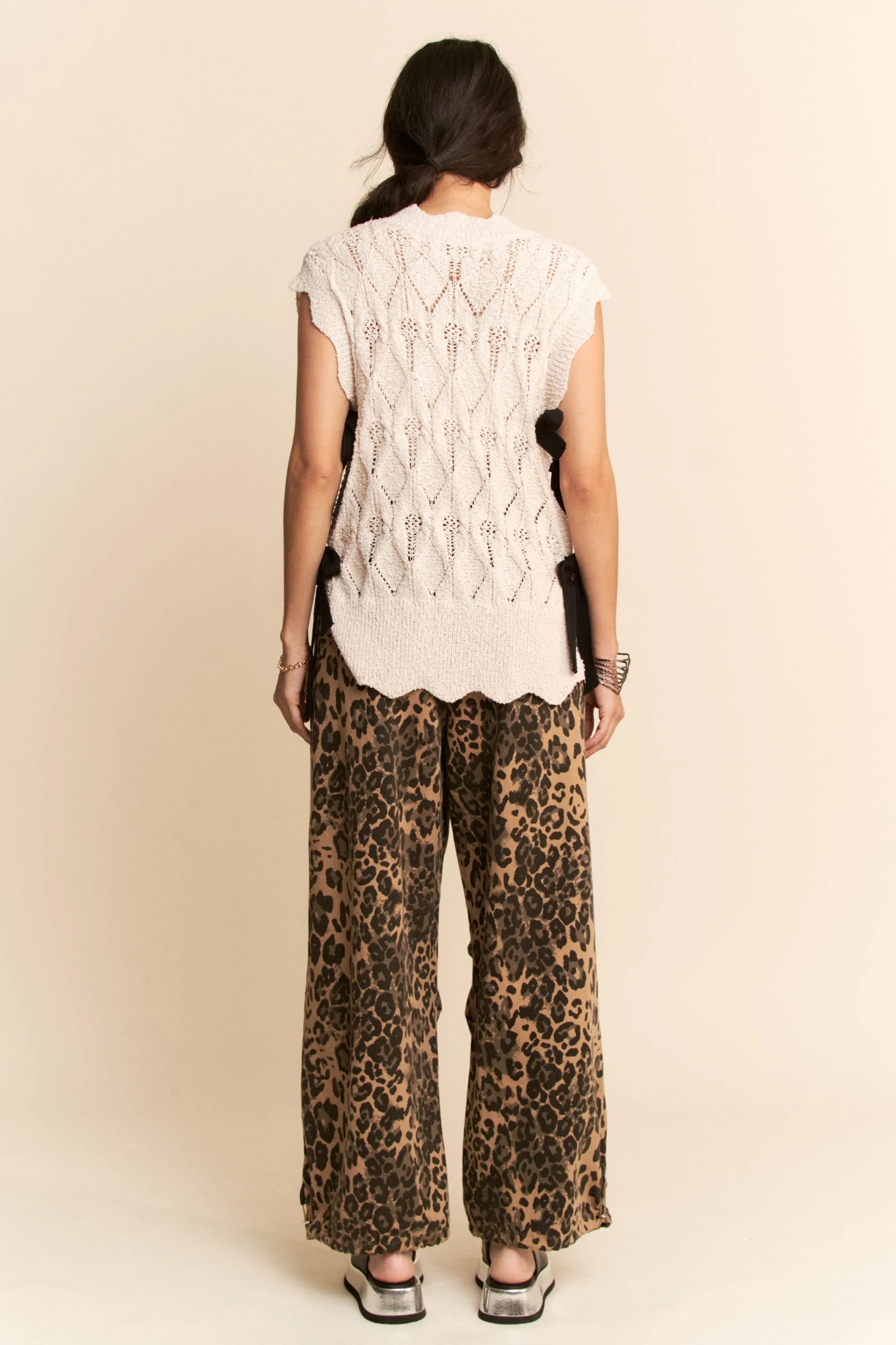 Ribbon Bow Ties Scalloped Trim Knit Semi Crop Top Davi & Dani