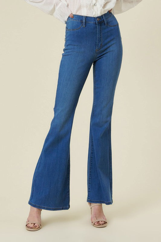 Curvy Flare Sweetheart Jeans Vibrant M.i.U   