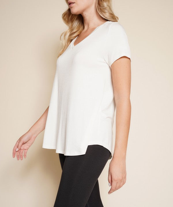 Bamboo Classic V-neck Top Fabina   