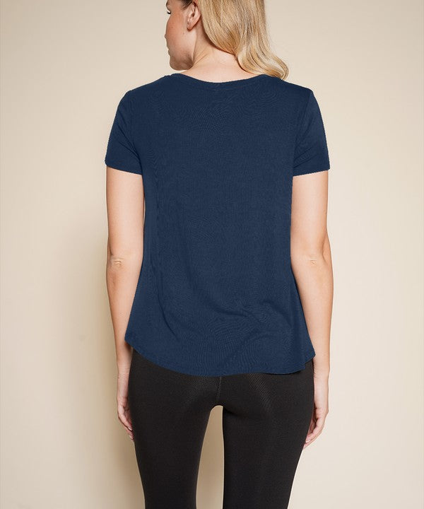 Bamboo Classic V-neck Top Fabina   