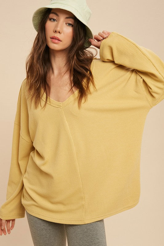 Casey Relaxed Raglan Sleeve V-neck Top Aemi + Co MELLOW S 