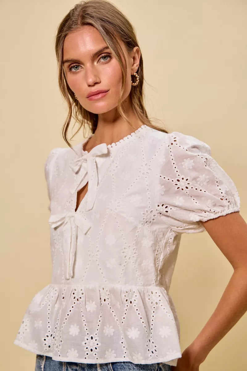 Cotton Eyelet Front Tie Short Sleeves Blouse So Me