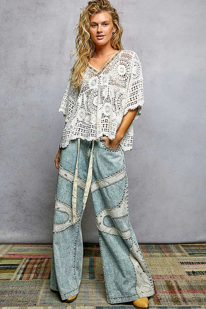 V-Neck Crochet Top with Scalloped Hem POL