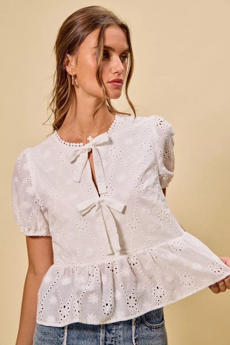 Cotton Eyelet Front Tie Short Sleeves Blouse So Me