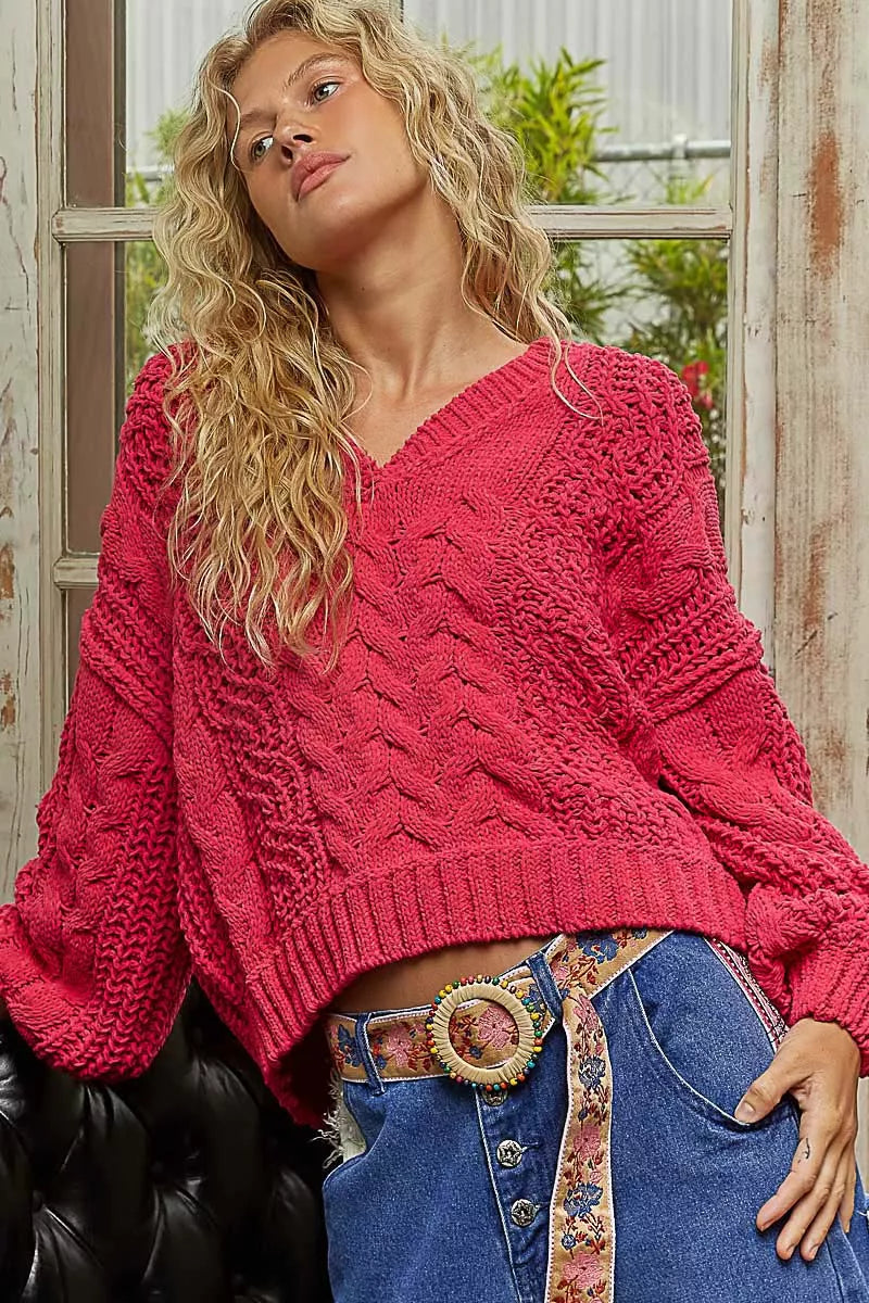 Cable-Knit Solid V-Neck Cropped Sweater POL