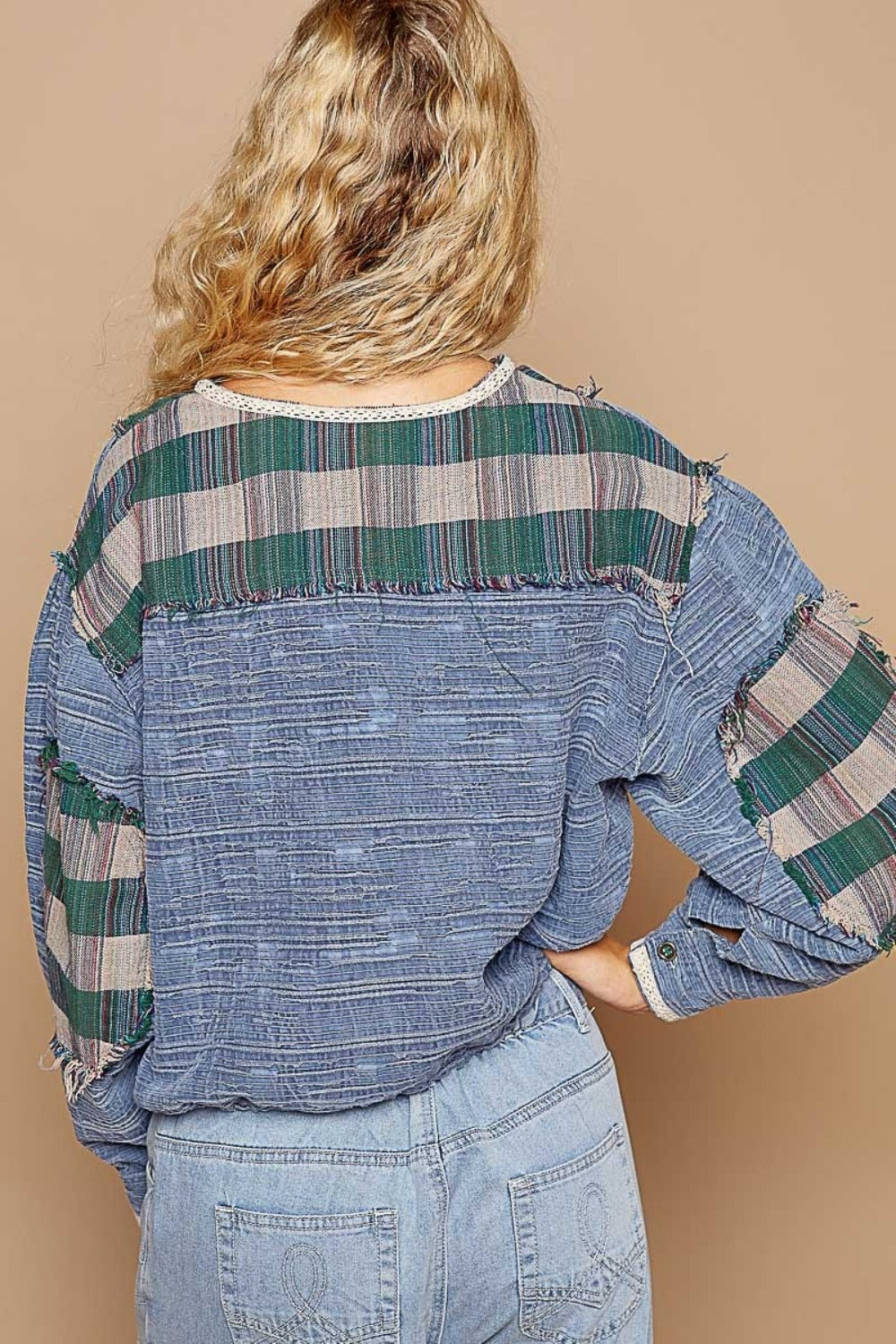 Round Neck Long Sleeve Plaid Shirt POL   