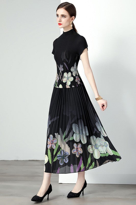 Black Floral Mock Neck Pleated 2 Piece Maxi Dress By Claude   