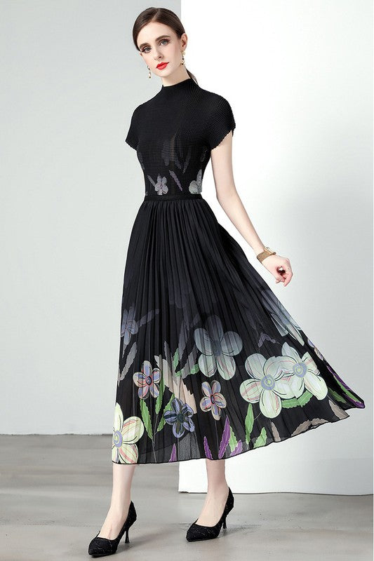 Black Floral Mock Neck Pleated 2 Piece Maxi Dress By Claude   