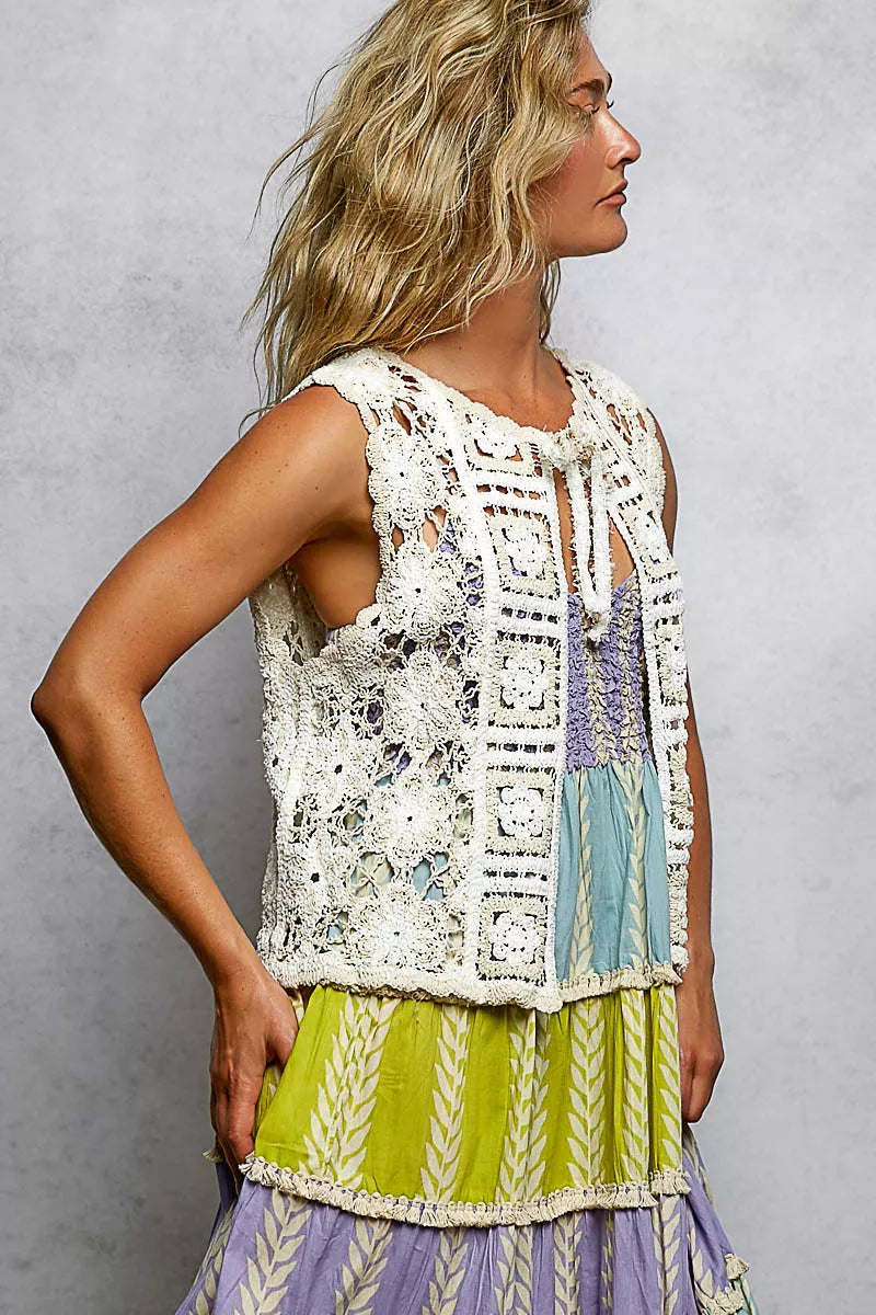 POL Tie Front Floral Pattern Crochet Vest with Scalloped Edge Trendsi
