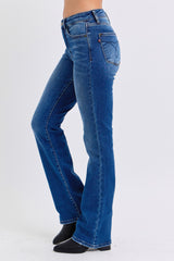 Mid-Rise Bootcut Jeans with Pockets Judy Blue