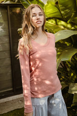 BiBi Plus Size Mir Solid Raw Edge Neckline Thumb Opening Top Trendsi