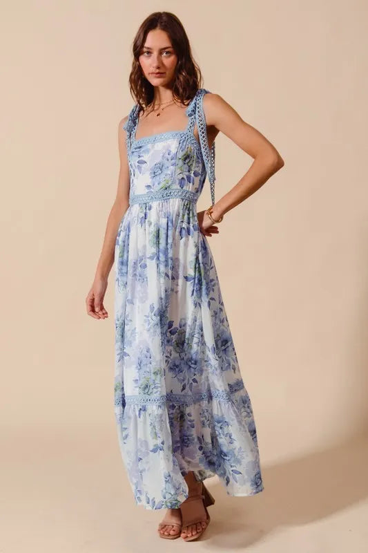 Floral Print Flowy Maxi Dress with Lace Ribbon Tie So Me