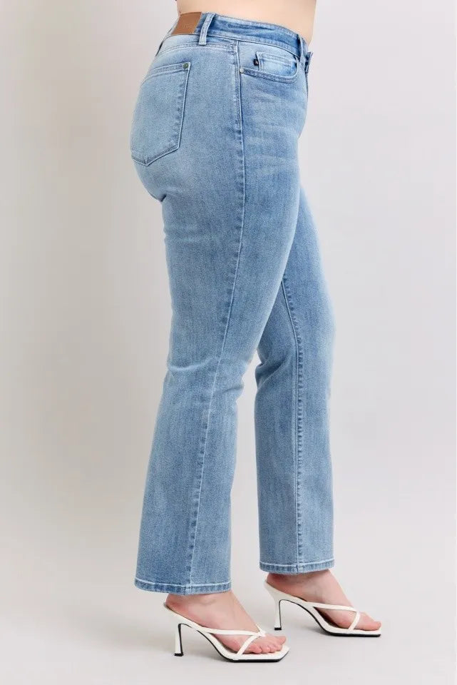 Plus Size High Waist Dad Jeans Judy Blue