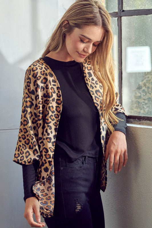 Cheetah Print Dropped Kimono Cardigan e Luna   