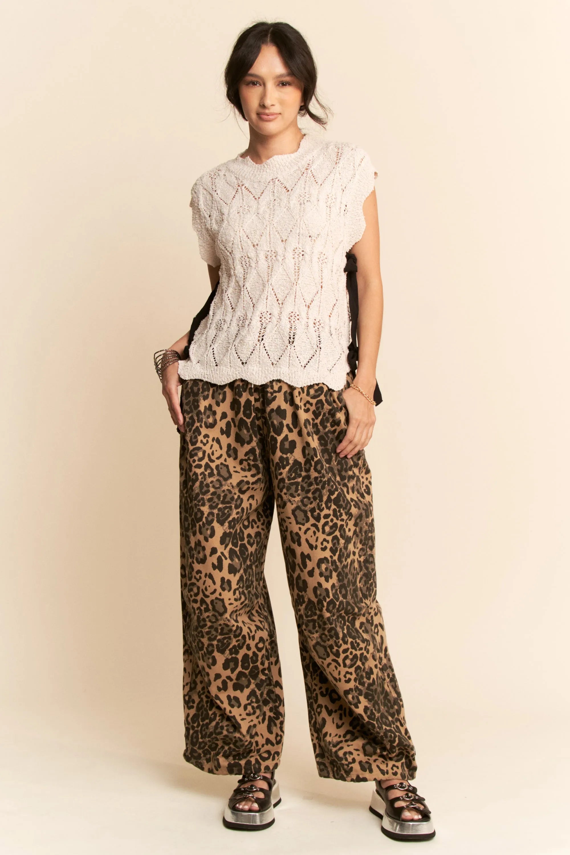 Ribbon Bow Ties Scalloped Trim Knit Semi Crop Top Davi & Dani