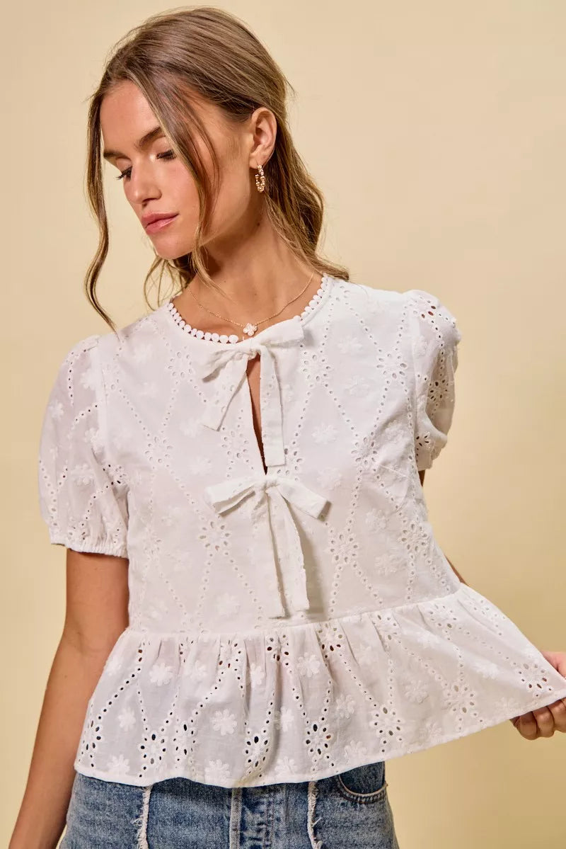 Cotton Eyelet Front Tie Short Sleeves Blouse So Me