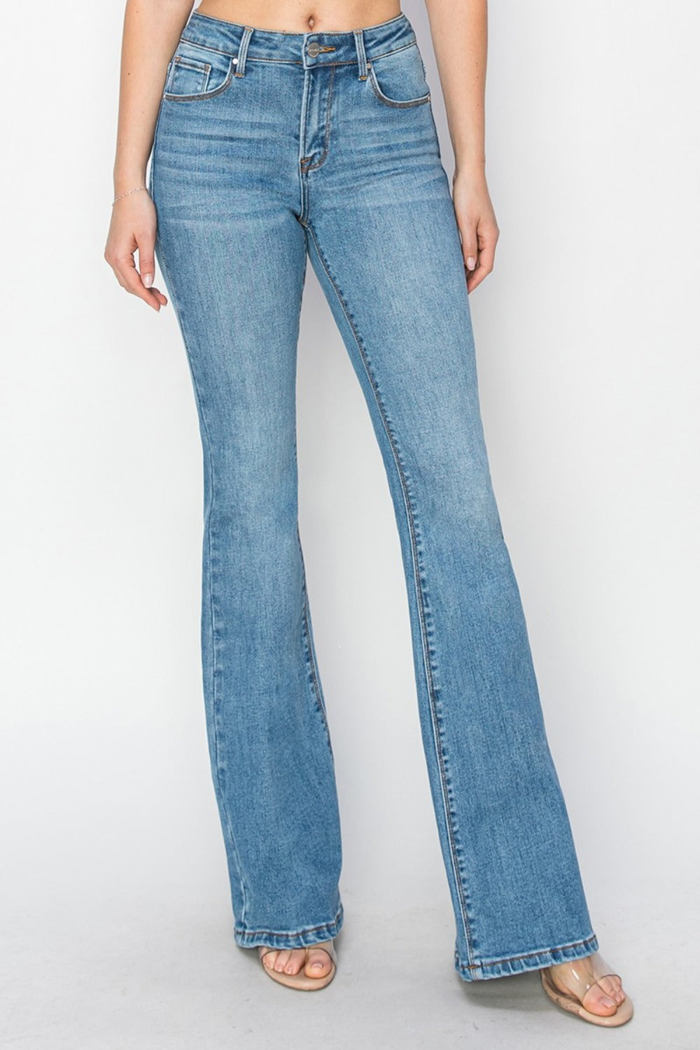 Mid Rise Flare Jeans with Pockets Risen   