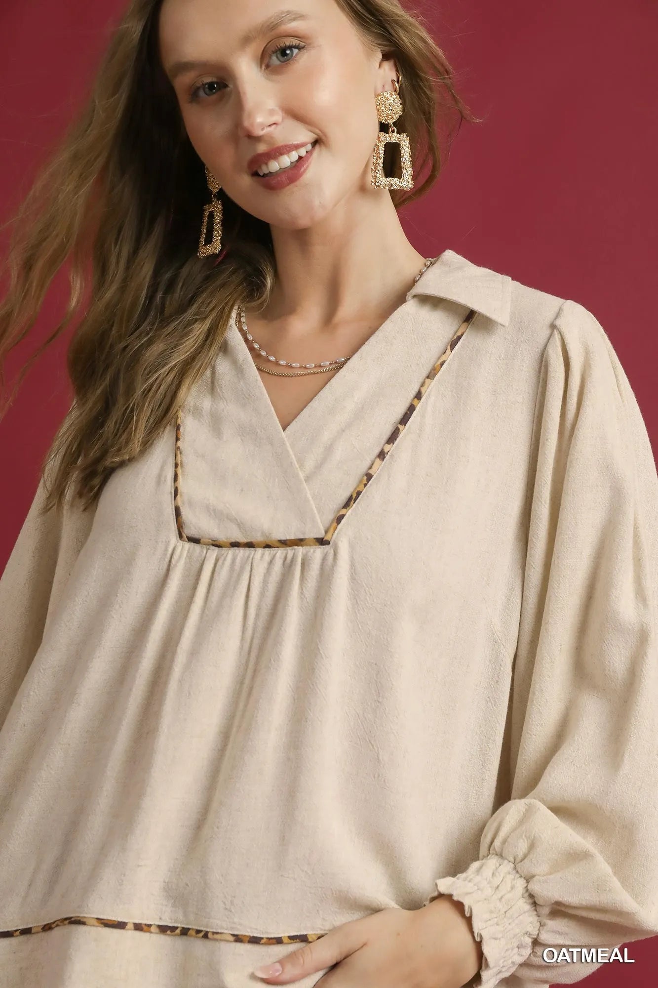 Linen Scallop Hem Blouse with Contrast Trim with Plus Size Umgee