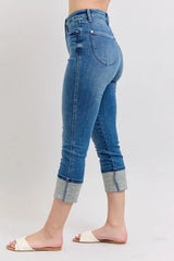 Skinny Cuff Capris Jeans with Pockets with Plus Size Judy Blue