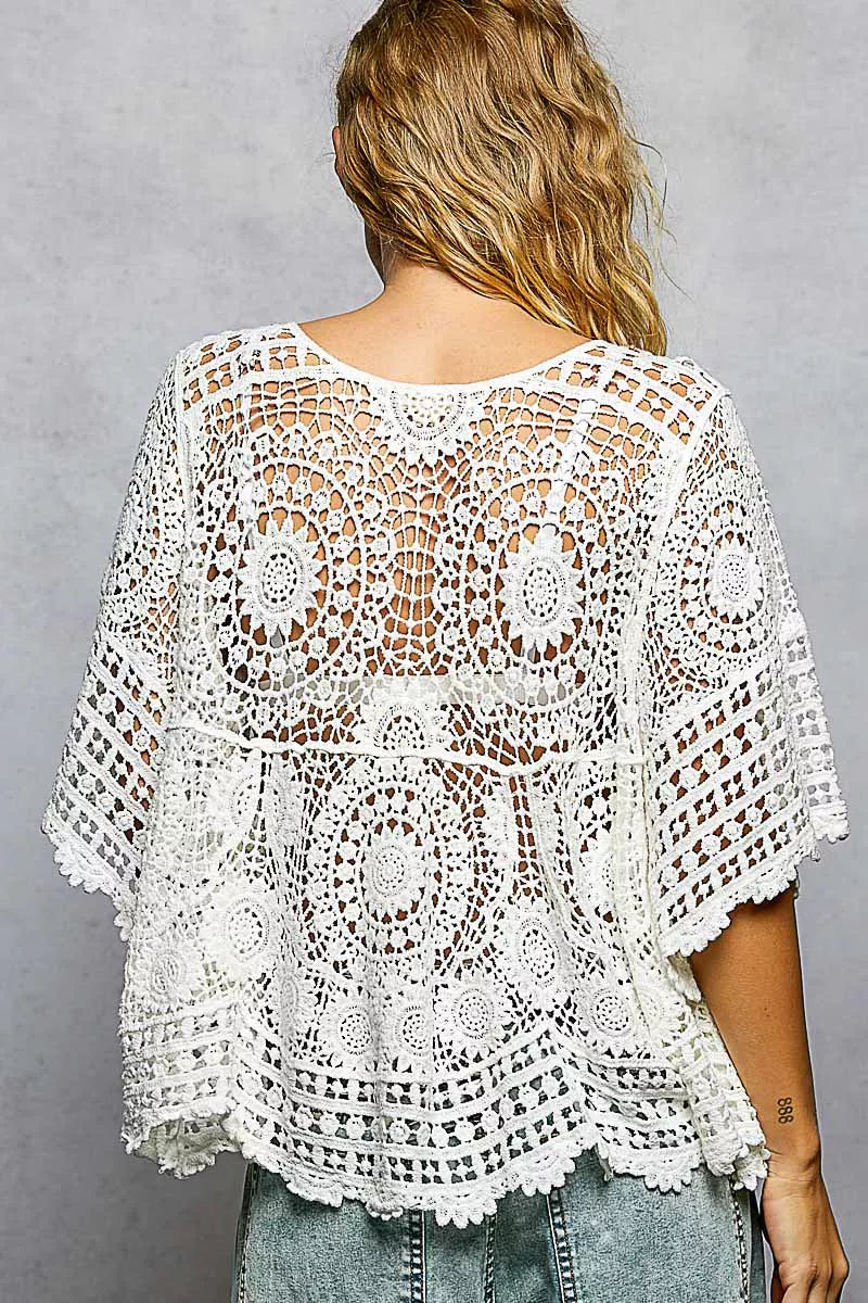 V-Neck Crochet Top with Scalloped Hem POL
