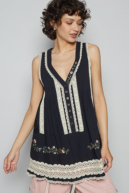 Embroidered Lace Detail V-Neck Sleeveless Top POL