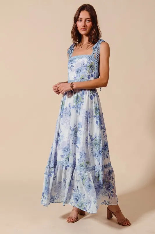 Floral Print Flowy Maxi Dress with Lace Ribbon Tie So Me