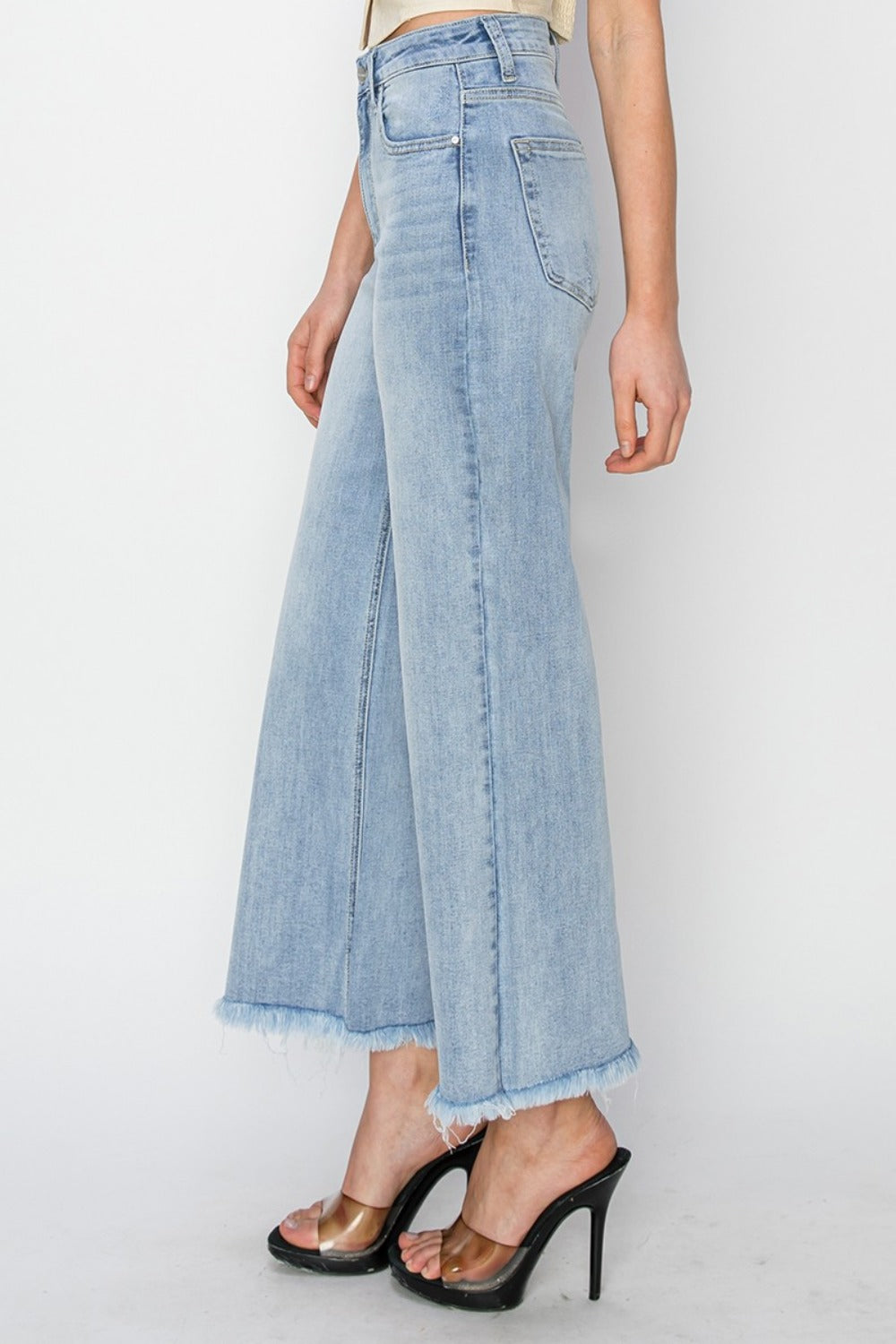 High Rise Crop Wide Fray Hem Jeans Risen   