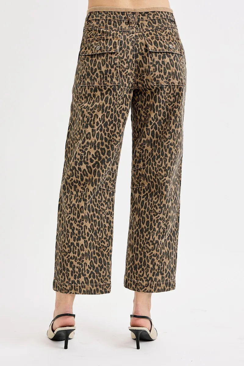 Leopard Print Mid Rise Crop Relaxed Jeans With Plus Size Risen