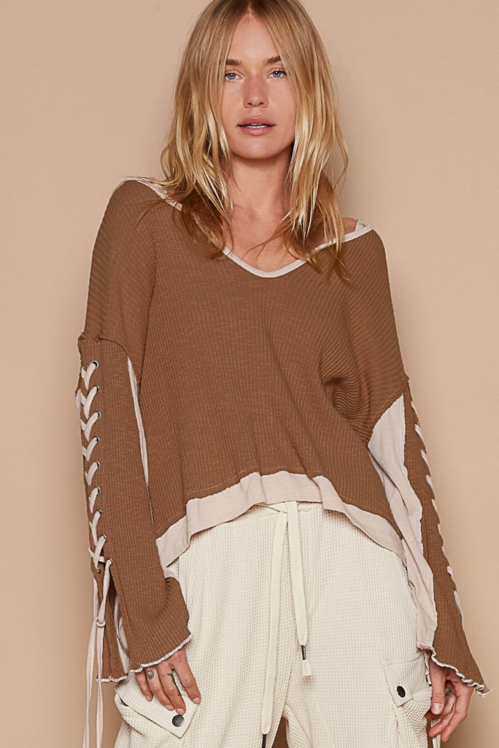 Lace-Up Sleeve Color Block Ribbed Knit Top POL Milk Chocolate S 