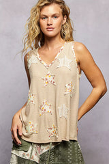 Washed Ribbed V-Neck Tank with Floral Print Star Patch POL WHEAT BEIGE S