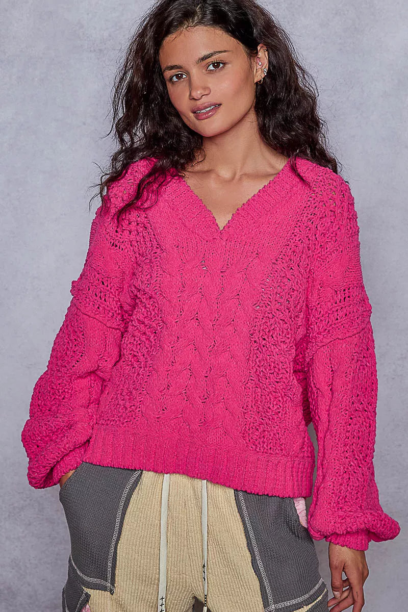 Cable-Knit Solid V-Neck Cropped Sweater POL
