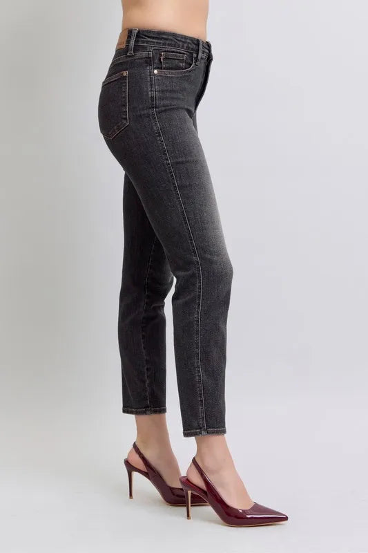 Mid Rise Tummy Control Slim Jeans Judy Blue