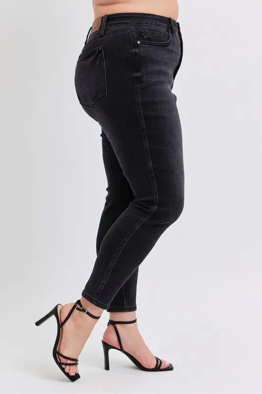 Mid Rise Tummy Control Skinny Jeans Judy Blue