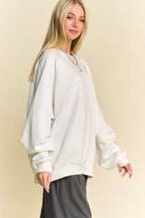 Round Neck Raglan Sleeve Sweatshirt Davi & Dani