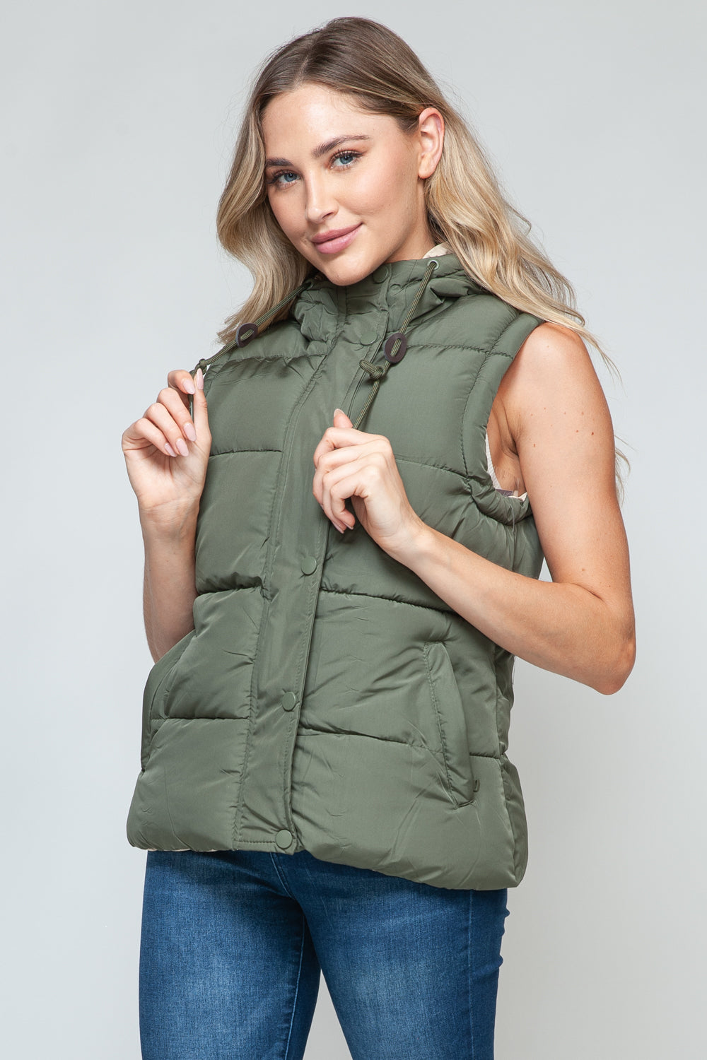 Snap and Zip Closure Hooded Vest Snobbish   