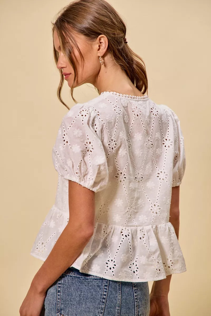 Cotton Eyelet Front Tie Short Sleeves Blouse So Me