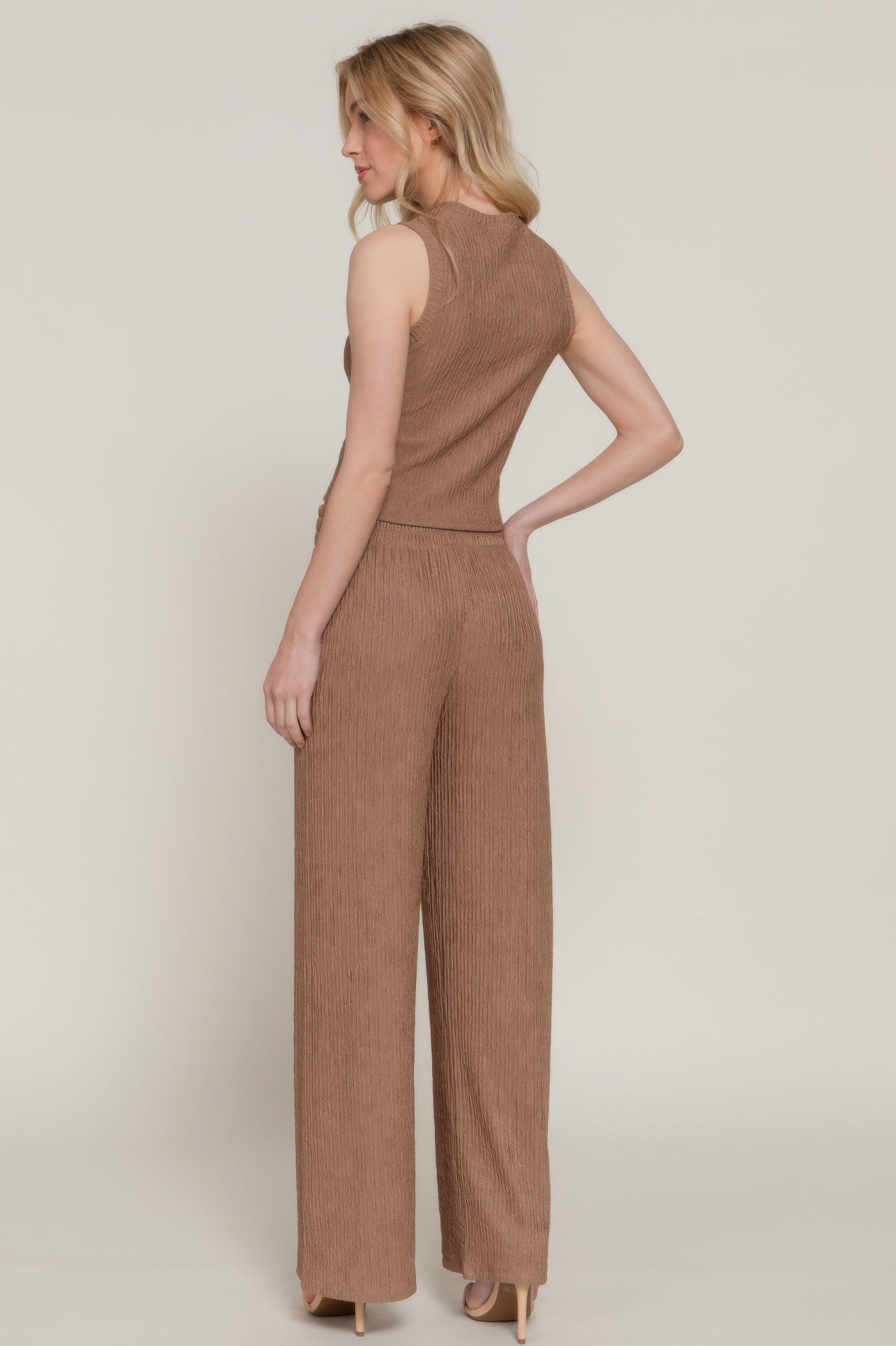 Sleeveless Top & Crinkle Knit Pants Set in Mocha Simmer & Fay
