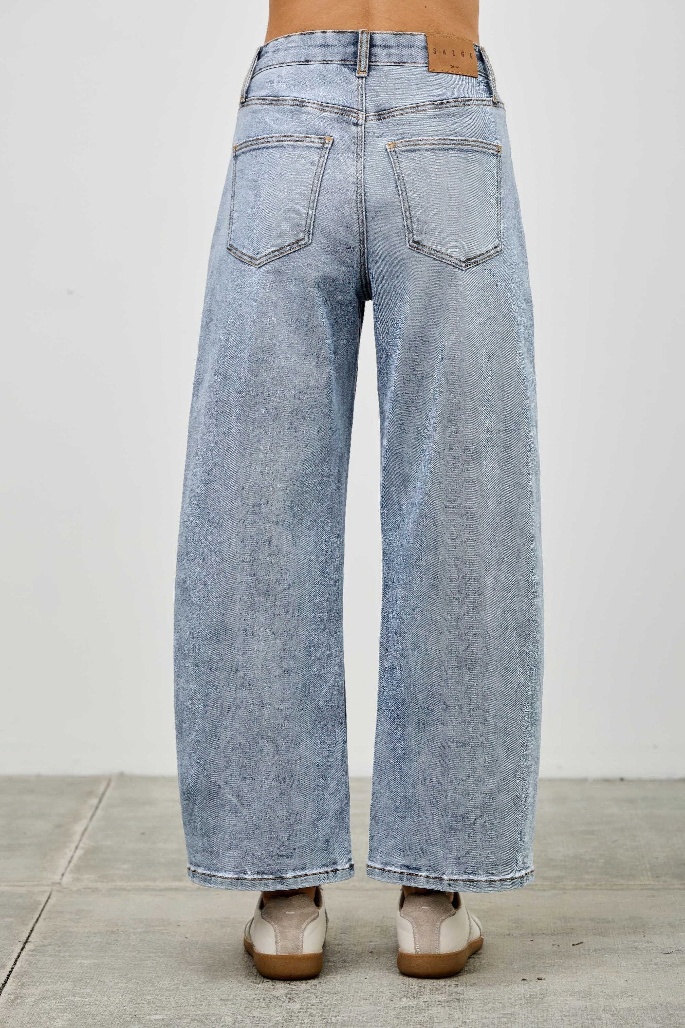 High Rise Low Curve Barrel Jeans Saige Jeans